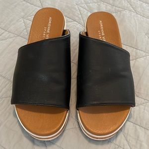 Woman’s Sandals